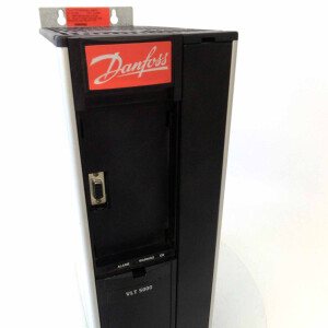 Danfoss Frequenzumrichter VLT5000 VLT5006PT5B20SBR3DLF00A00C0 GEB