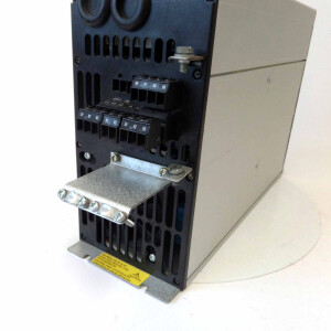 Danfoss Frequenzumrichter VLT5000 VLT5006PT5B20SBR3DLF00A00C0 GEB