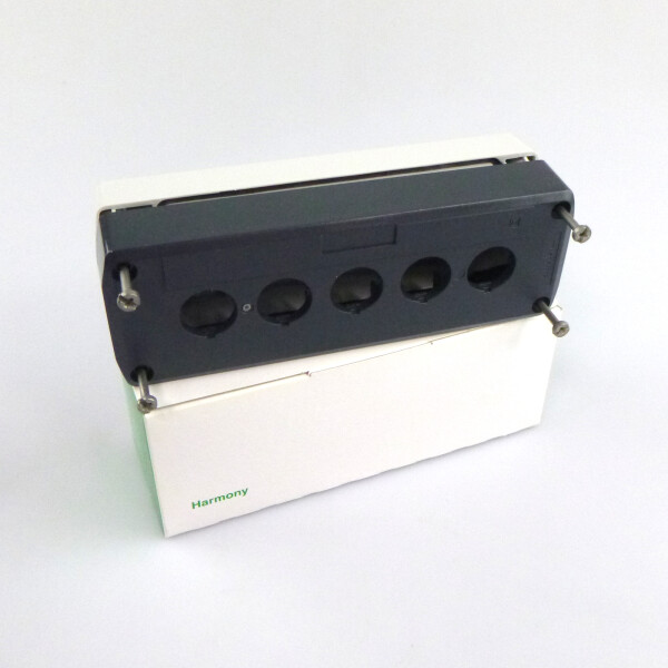 Schneider Electric Leergehäuse XALD05 011484 OVP