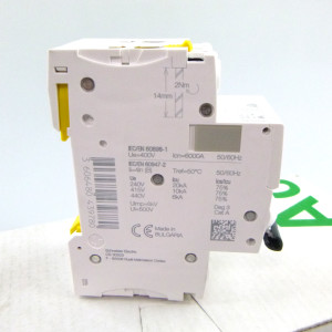 Schneider Electric Leitungsschutzschalter A9F03206 2P 6A B (6Stk.) OVP