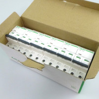 Schneider Electric Leitungsschutzschalter A9F03206 2P 6A B (6Stk.) OVP