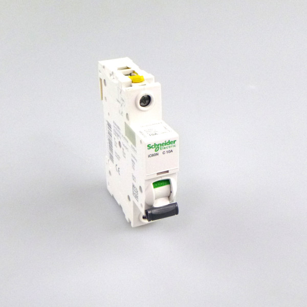 Schneider Electric Miniatur-Leitungsschalter A9F04110 iC60N C10A GEB