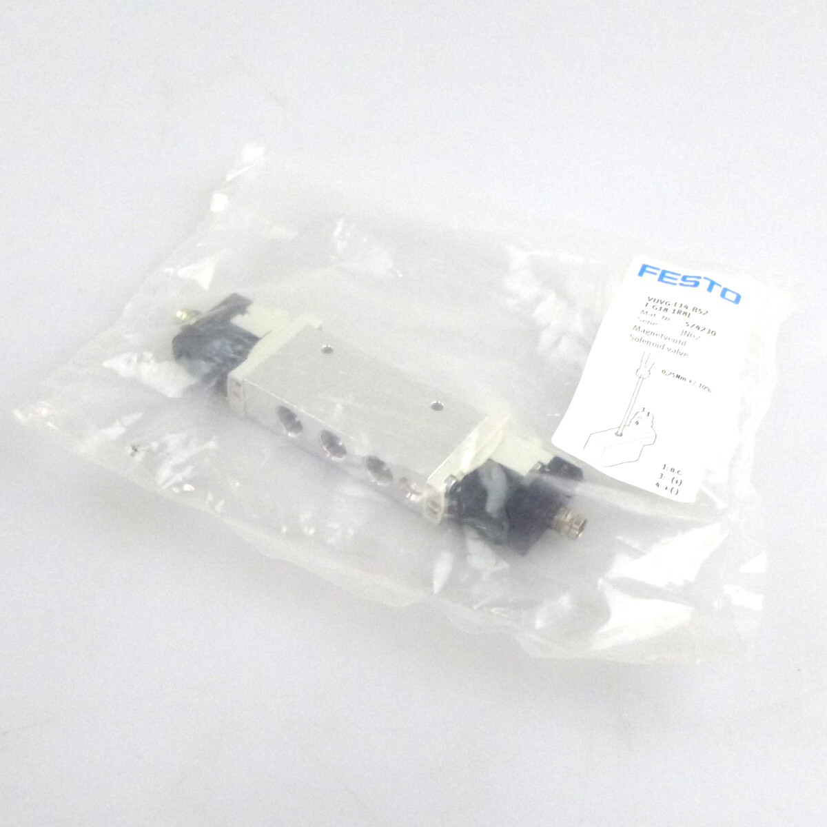 Festo Magnetventil VUVG-L14-B52-T-G18-1R8L 574230 OVP