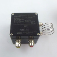Jumo Explosionsgeschützter Aufbauthermostat 605055/0002-6 exTHERM-AT OVP