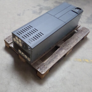 Siemens Micromaster 430 6SE6430-2AD37-5FA0 E-Stand:AA/V2.10 GEB