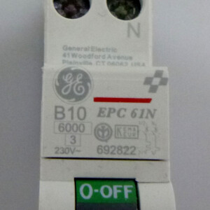 General Electric Leistungschutzschalter EPC 61N B10 692822 (12Stk.) OVP