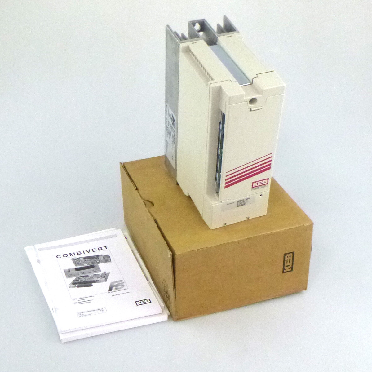 KEB Frequenzumrichter Combivert 09F5P1D-3A0A 1,5kW OVP