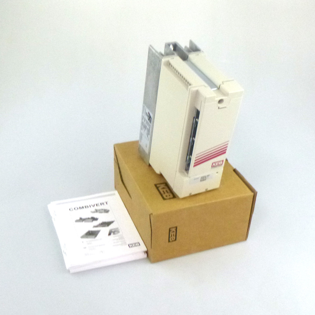 KEB Frequenzumrichter Combivert 09F5K1D-3AHA 1,5kW OVP