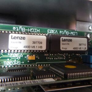 Lenze Stromrichter 4900 ID 00382658 Typ EVD4904-E-V013 GEB