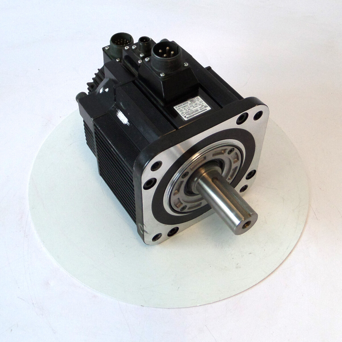 Yaskawa Servomotor SGMGH-20D2A6H-OY 1,8kW #K2 GEB