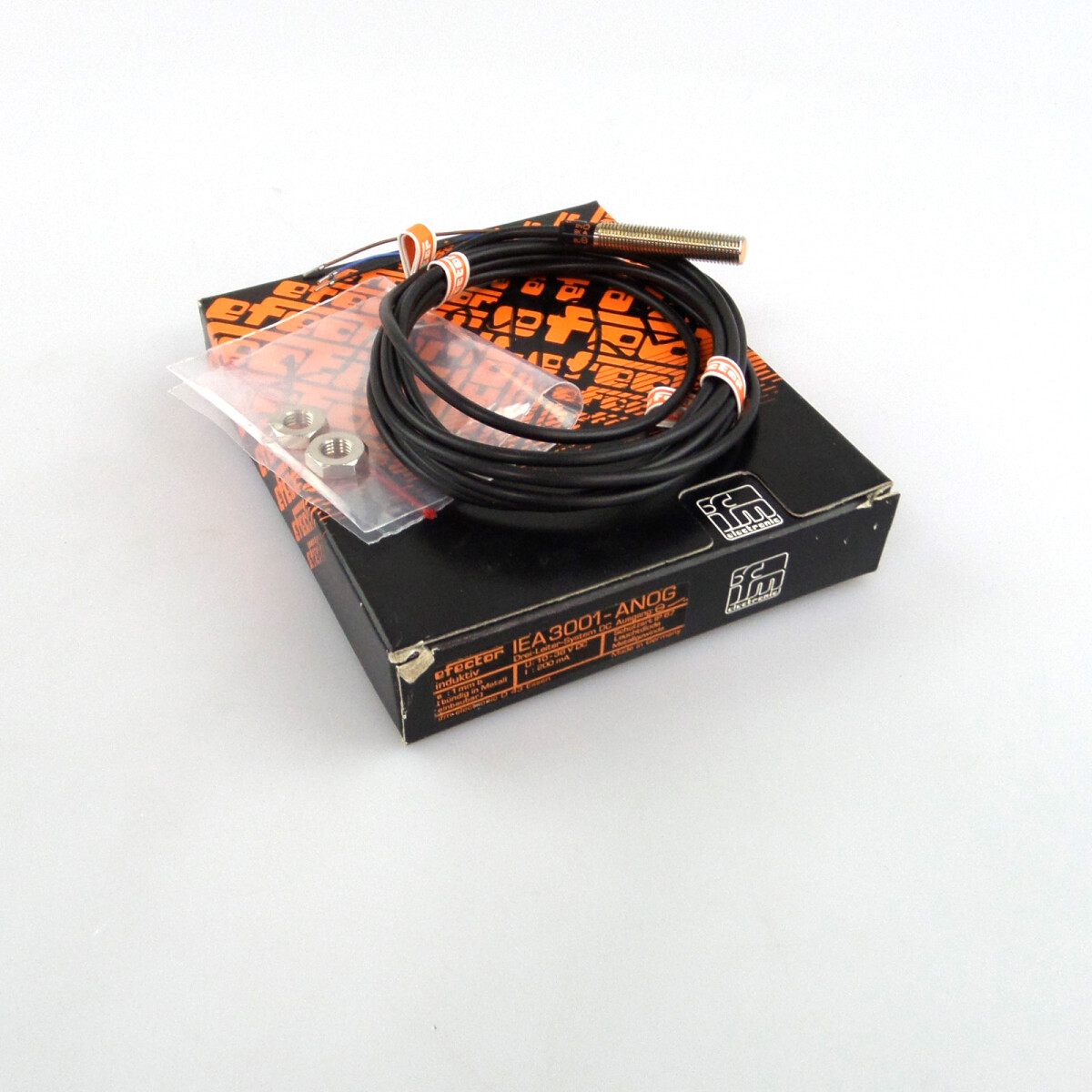 ifm efector induktiver Sensor IE5041 IEA3001-ANOG OVP