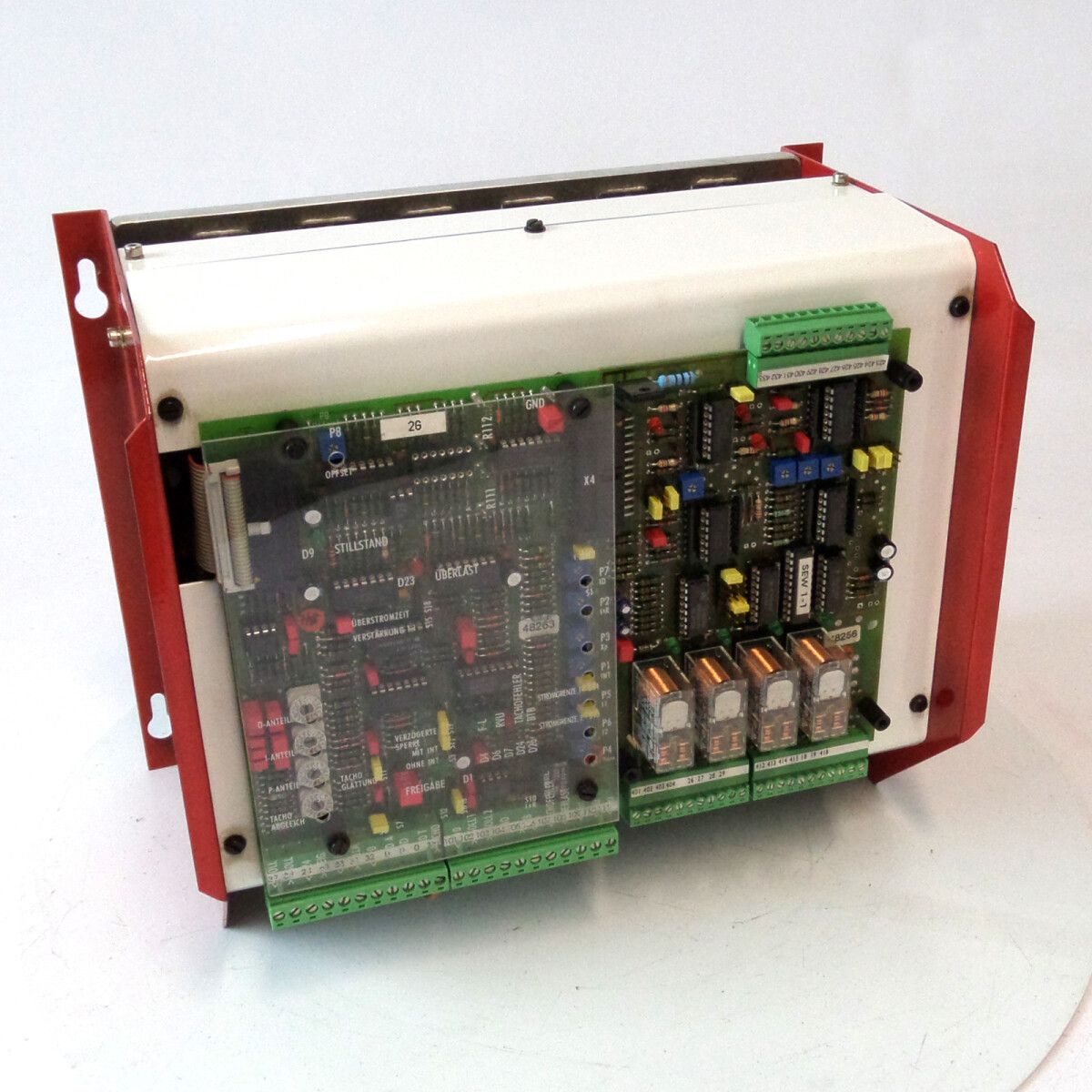 RIADRIVE Frequenzumrichter Q3 400/450-15 8023000790 #K2 NOV