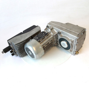 Lenze Getriebemotor MSEMAXX063-42C1C 0,47kW + G50BS140MHCR2C i=53,026 NOV