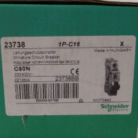Schneider Electric Leistungsschutzschalter C60N C16 23738 (7Stk.) OVP