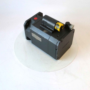 Siemens Synchronservomotor 1FT6082-1AF71-1AG1 NOV