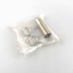 Balluff induktiver Sensor BES01EE BES 516-327-S4-C OVP