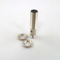 Balluff induktiver Sensor BES01CT BES 516-326-G-S4-C NOV