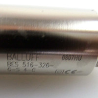 Balluff induktiver Sensor BES01CT BES 516-326-G-S4-C NOV