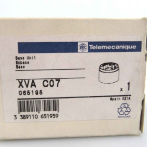 Telemecanique Base Unit XVA C07 065195 OVP