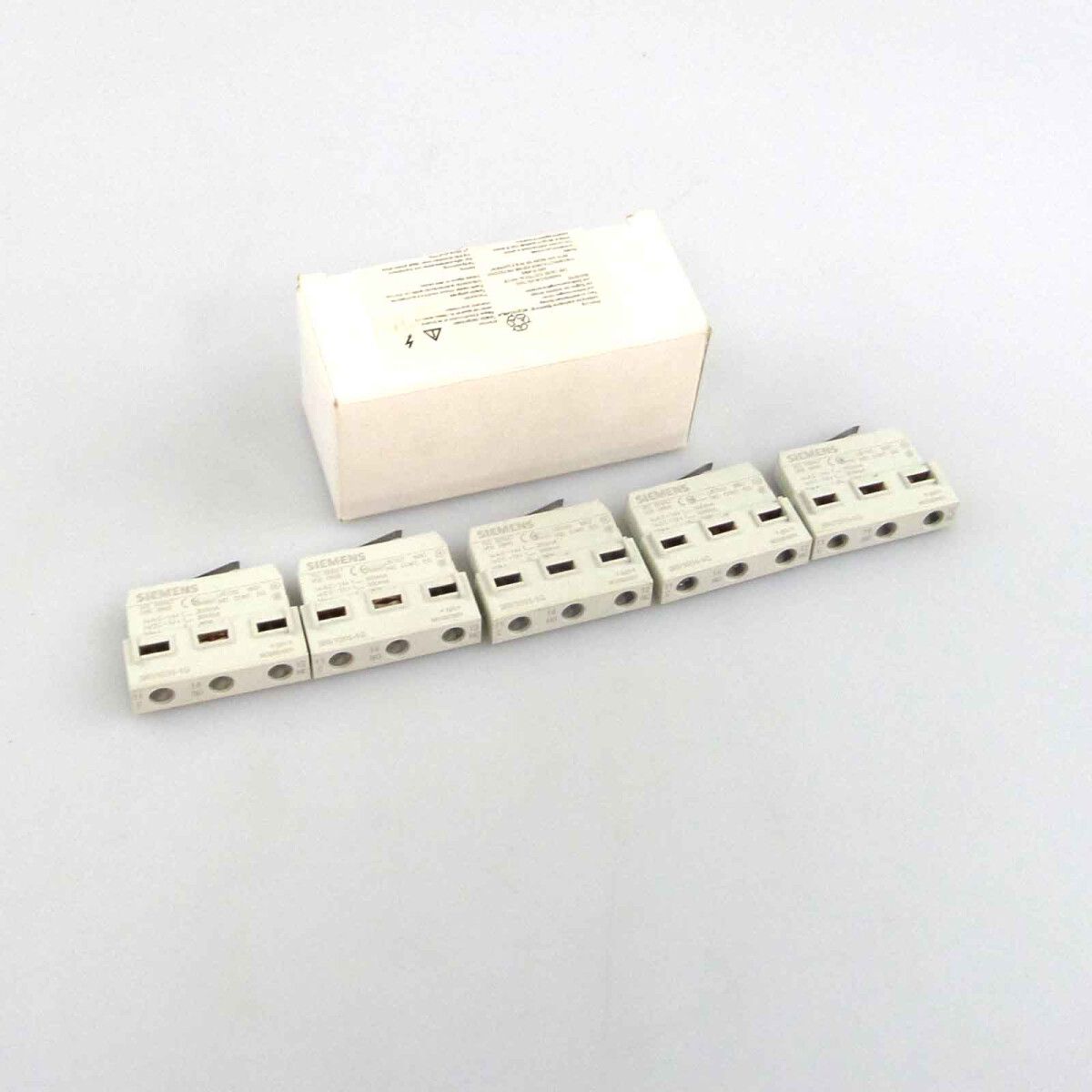 Siemens Hilfsschalter 3RV1901-1G (5Stk.) OVP