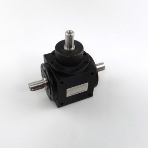 ATEK Kegelradgetriebe V 090 1:1 D0-9.9-700 GEB