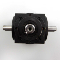 ATEK Kegelradgetriebe V 090 1:1 D0-9.9-700 GEB