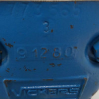 VICKERS Flügelzellenpumpe 25V21A 1A 10 180 GEB
