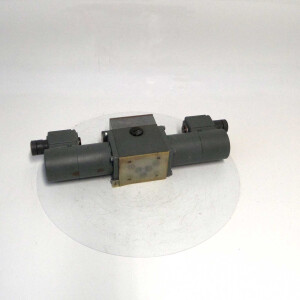 Rexroth Hydronorma Wege-Schieberventil 4 WE 10 D11/OFLG24ZLY GEB
