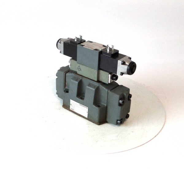 Rexroth Hydronorma Wege-Schieberventil 4WE6J51/AG24NZ42 + 4WEH16E50/6AG24NS2Z42 GEB