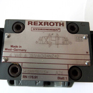 Rexroth Hydronorma Wege-Schieberventil 4WE6J51/AG24NZ42 + 4WEH16E50/6AG24NS2Z42 GEB