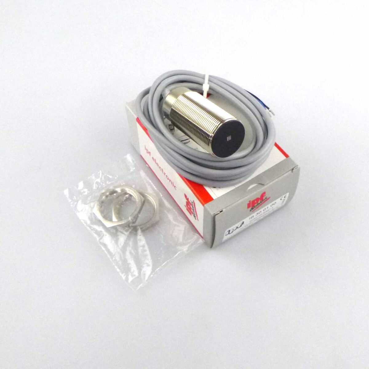 ipf electronic induktiver Sensor IB300100 OVP