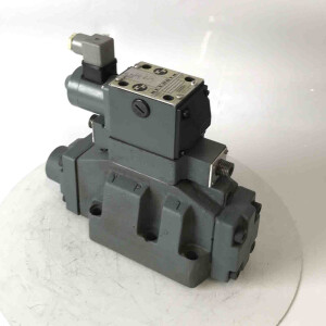 Rexroth Hydronorma Wege-Schieberventil H 4WEH 22 D 30/8LG 24 NSZ4 + Z2FS 10 GEB