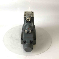 Rexroth Hydronorma Wege-Schieberventil H 4WEH 22 D 30/8LG 24 NSZ4 + Z2FS 10 GEB