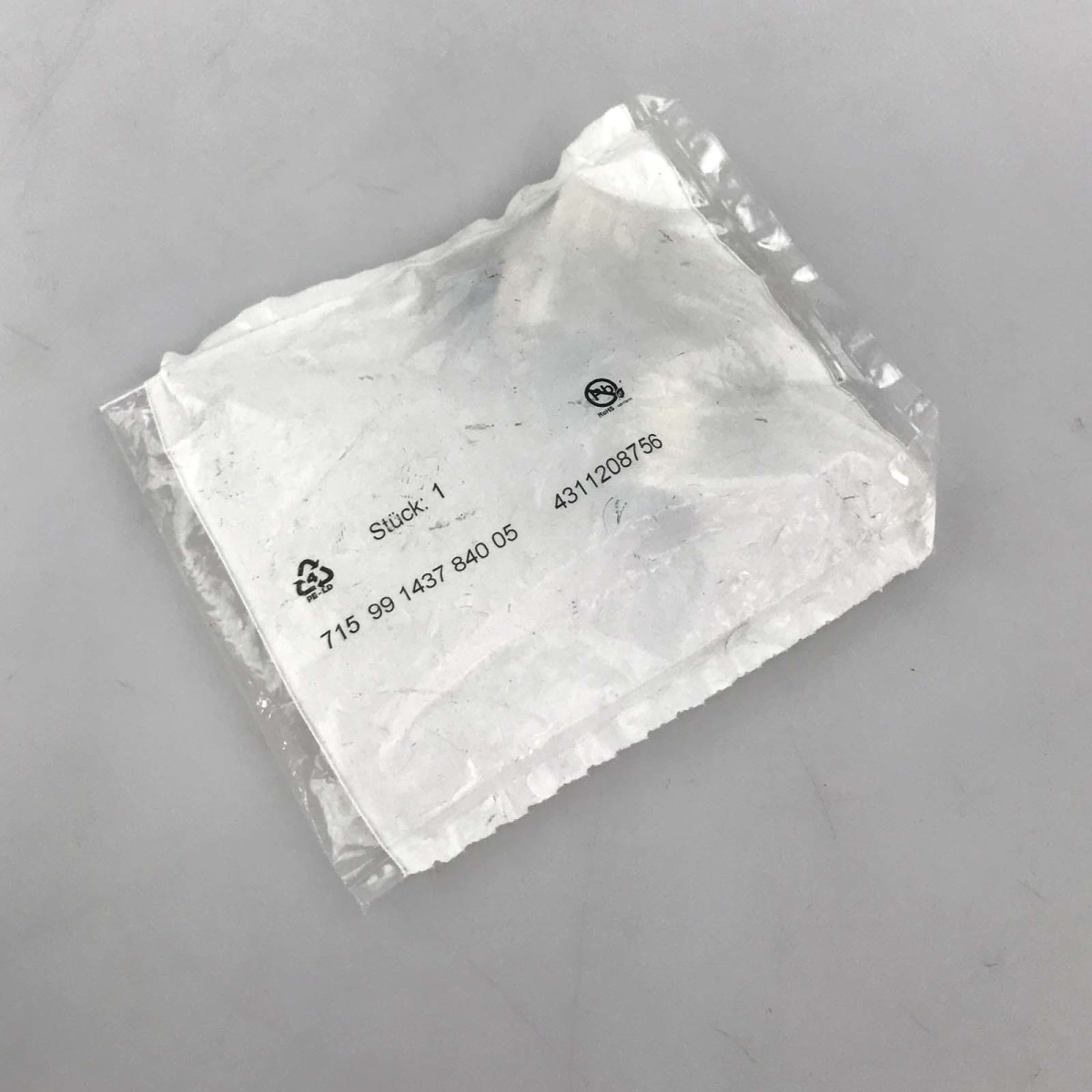 binder Stecker 715 99-1437-840-05 OVP