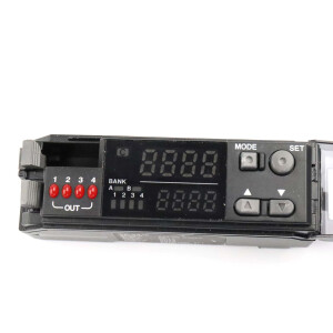 Keyence Digital RGB Sensor CZ-V21P GEB