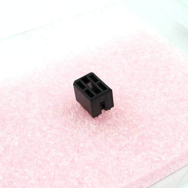 Amphenol AirMax Steckverbinder 10028916-5555P00LF OVP