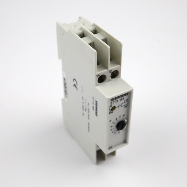 Siemens Blinkzeitschalter 5TT3 183 GEB