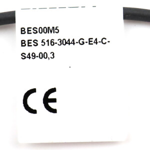 Balluff induktiver Sensor BES00M5 BES 516-3044-G-E4-C-S49-00,3 OVP