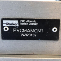 Parker Axialkolben-Pumpe PV016R1L1T1NMMC NOV