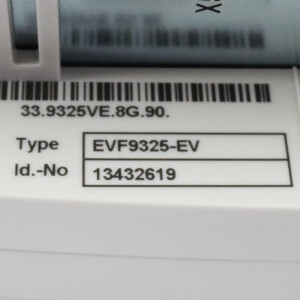 Lenze Frequenzumrichter EVF9325-EV ID 13432619 GEB