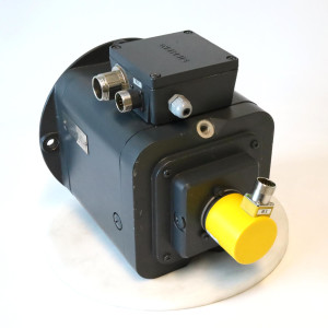 Siemens AC-VSA-Motor 1FT5100-0AG01-2-Z Z=G51+K04+G45 GEB