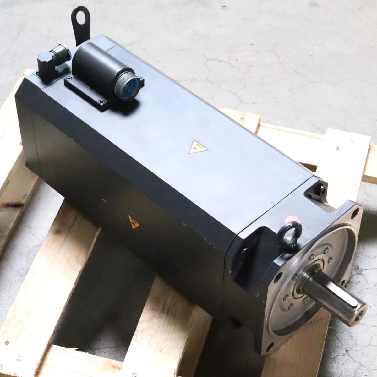 Siemens Synchronservomotor 1FT6108-8AB71-4EE4 GEB