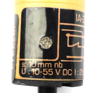 ifm efector induktiver Näherungsschalter IA-3010-APKG OVP