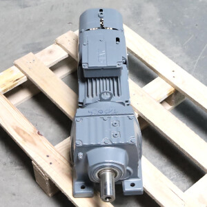 SEW Stirnrad-Getriebemotor R57 DRE80M4/XV1A 0,55kW i=106,58 NOV