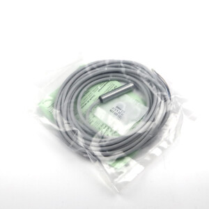 CONTRINEX Induktiver Näherungsschalter DW-AD-503-M12-245 OVP