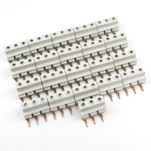 Siemens 3-Phasen-Einspeiseklemme 3RV1915-5A (21Stk.) NOV