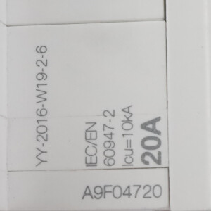 Schneider Electric Leitungsschutzschalter A9F04720 iC60N NOV