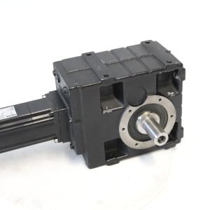 Lenze Getriebemotor MCS06I41-RS0B0-Z0C0-ST5S00N-R0SU + GKS04-3S GEB