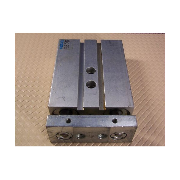 Festo Doppelkolbenzylinder DPZ-25-10P-A-KF 162096 GEB