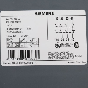 Siemens Sirius Sicherheitsschaltgerät 3SK1213-2AB40 NOV